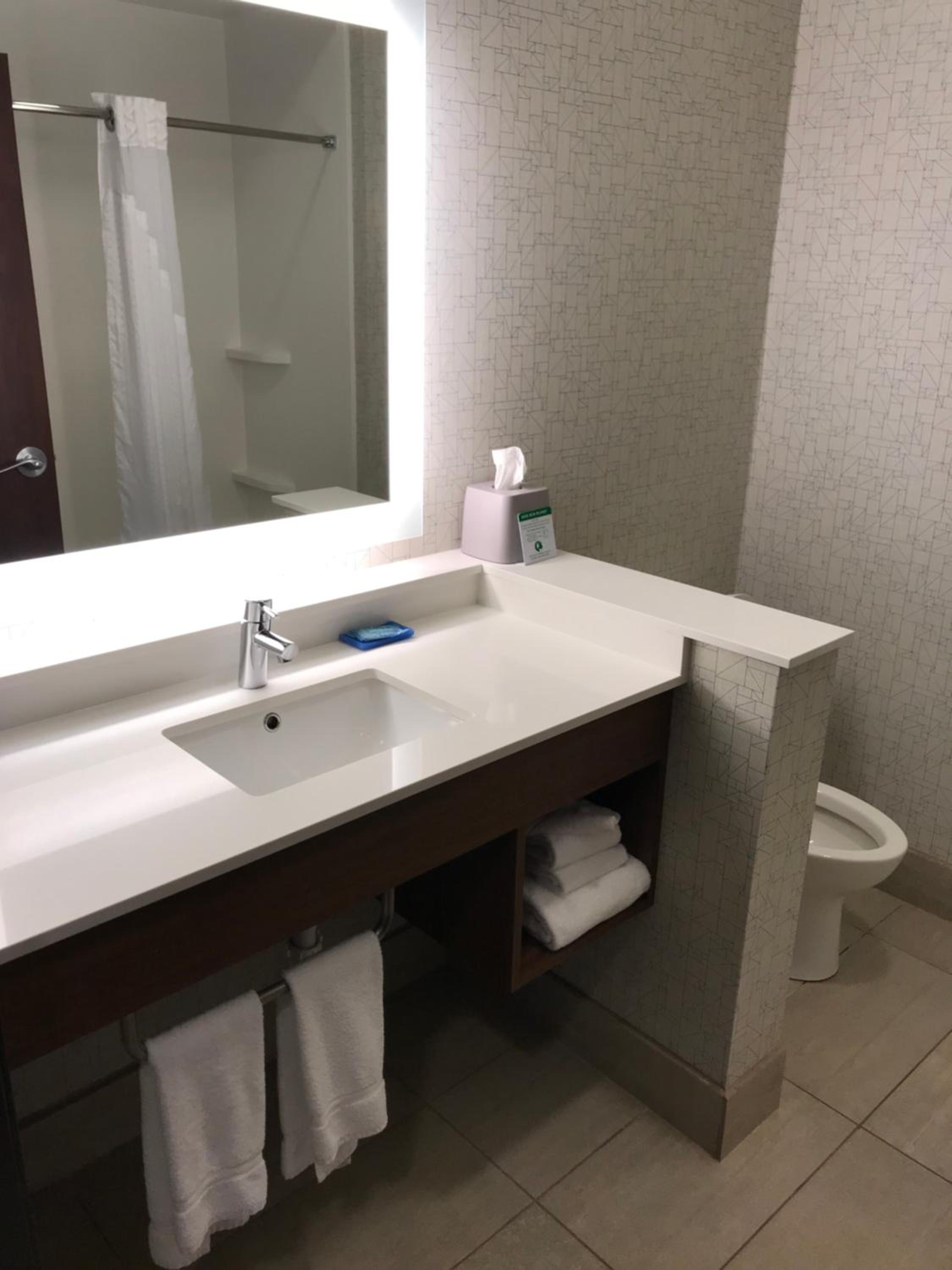 holiday inn express and suites pittsburgh monroeville by ihg