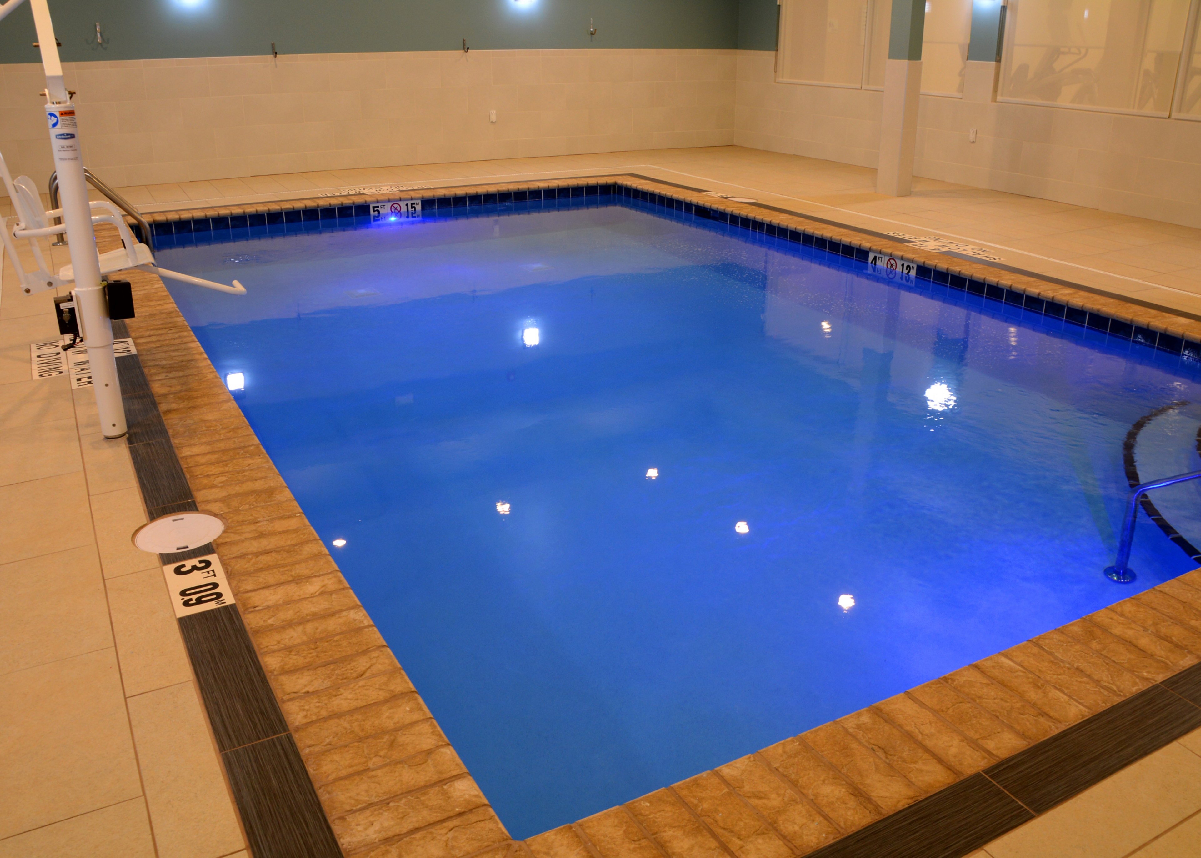 holiday inn express and suites pittsburgh monroeville by ihg
