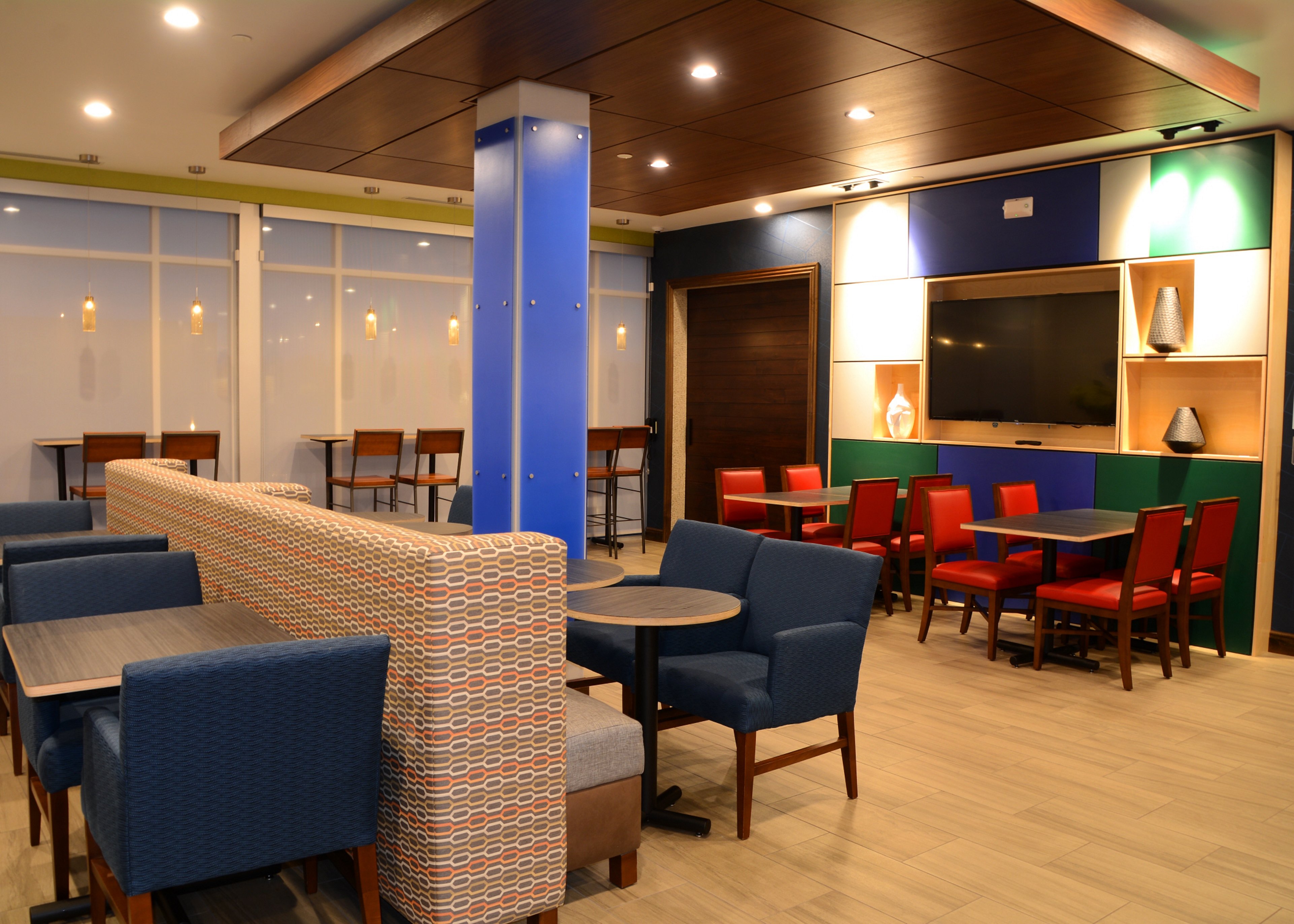 holiday inn express and suites pittsburgh monroeville by ihg