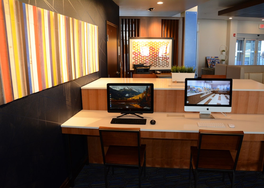 holiday inn express and suites pittsburgh monroeville by ihg