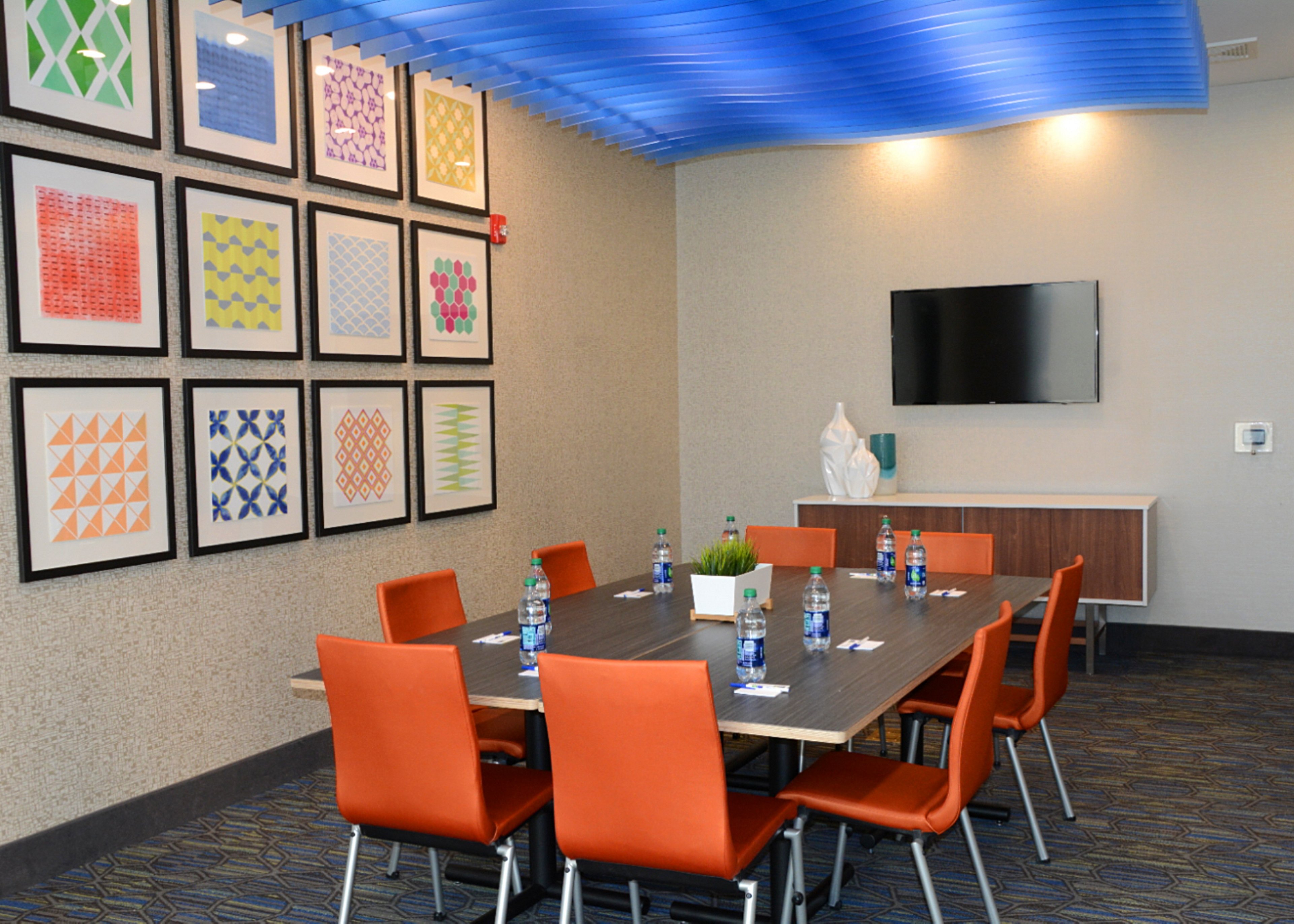 holiday inn express and suites pittsburgh monroeville by ihg