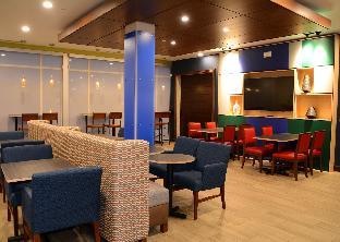 holiday inn express and suites pittsburgh monroeville by ihg