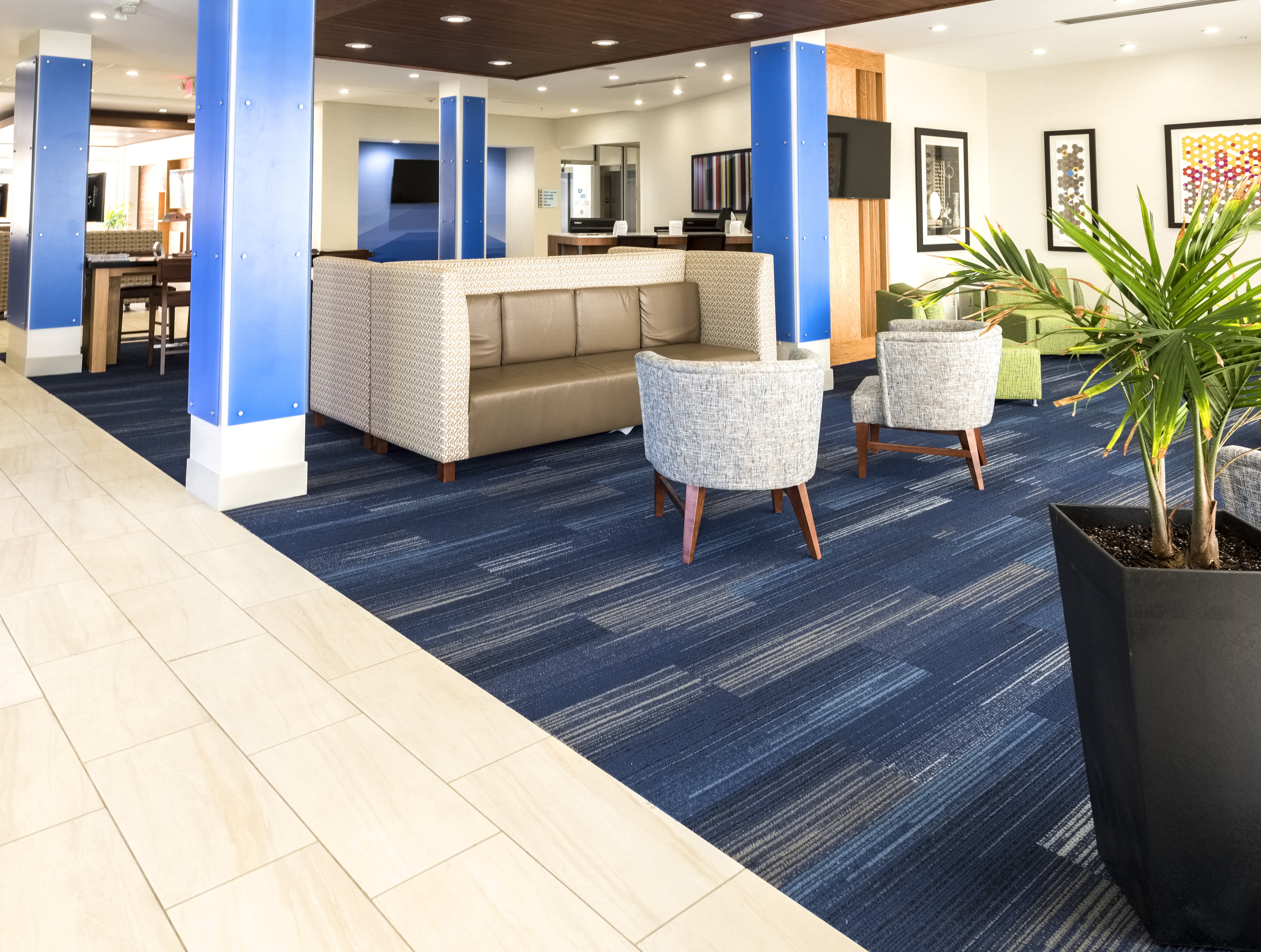 holiday inn express and suites commerce by ihg