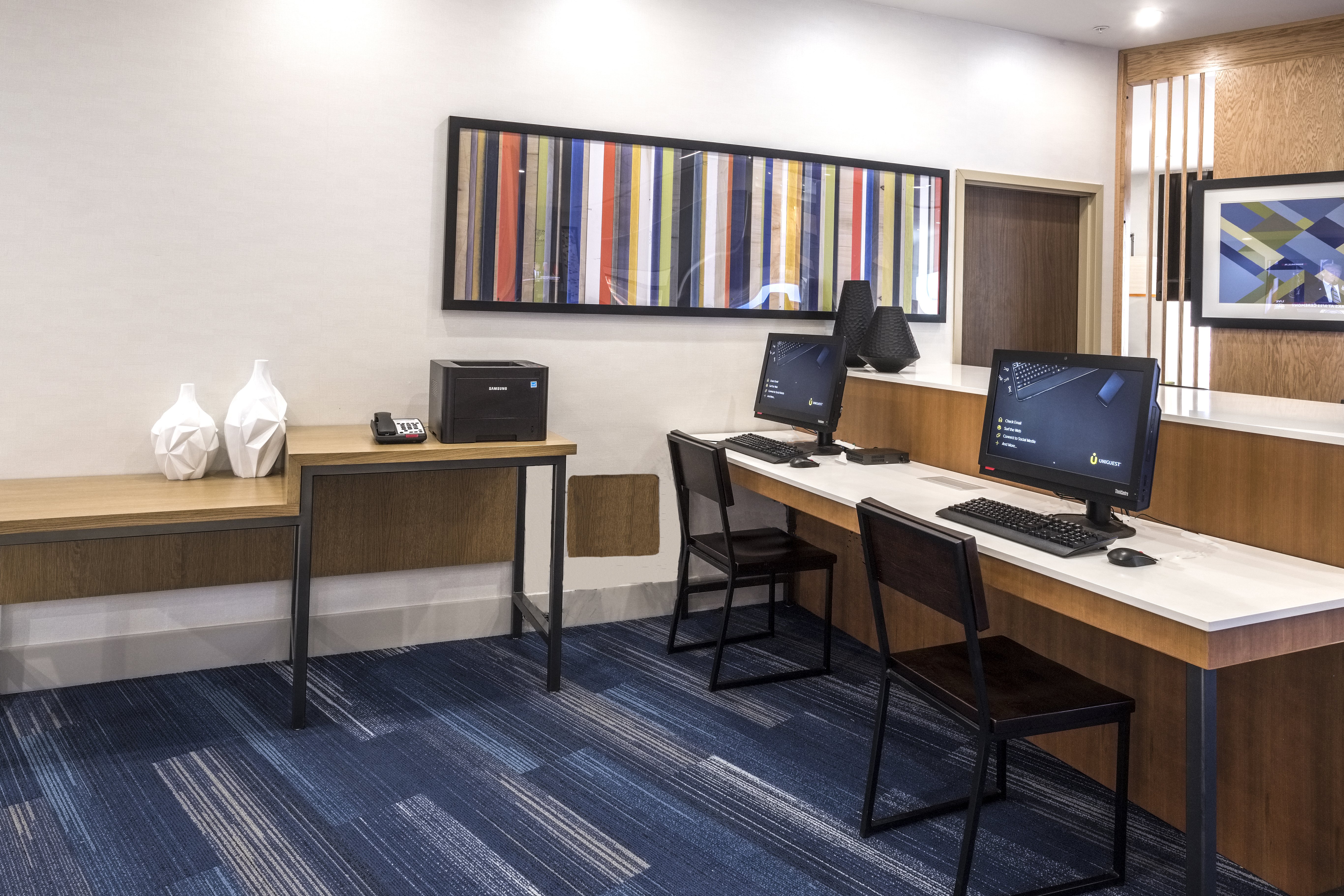 holiday inn express and suites commerce by ihg