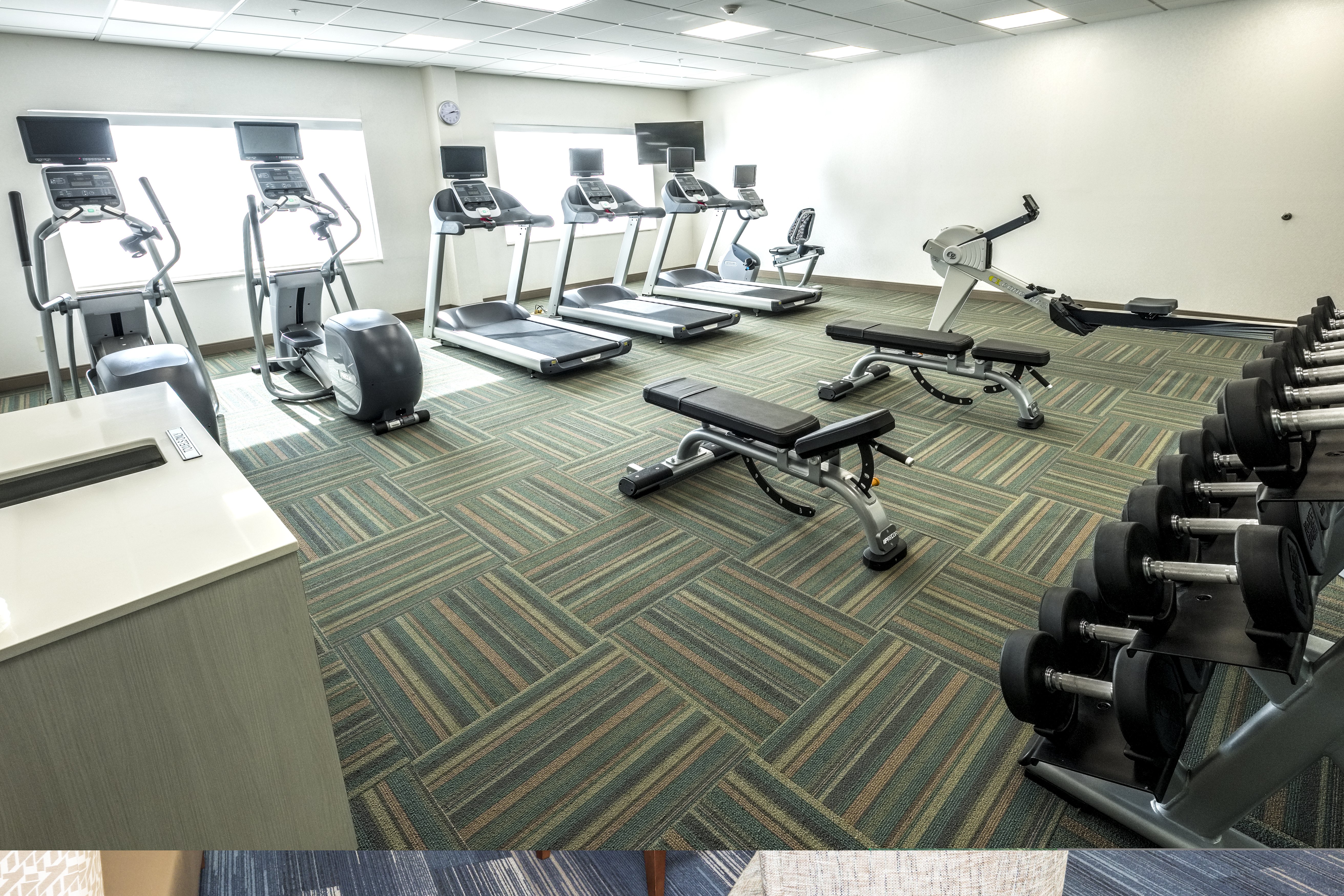 holiday inn express and suites commerce by ihg