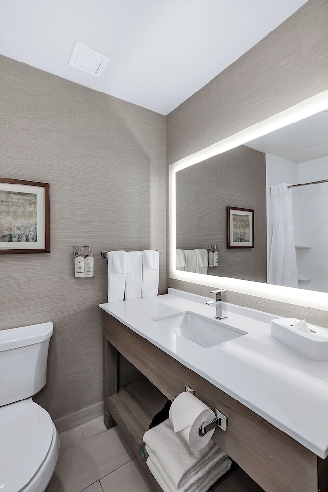 holiday inn nampa by ihg