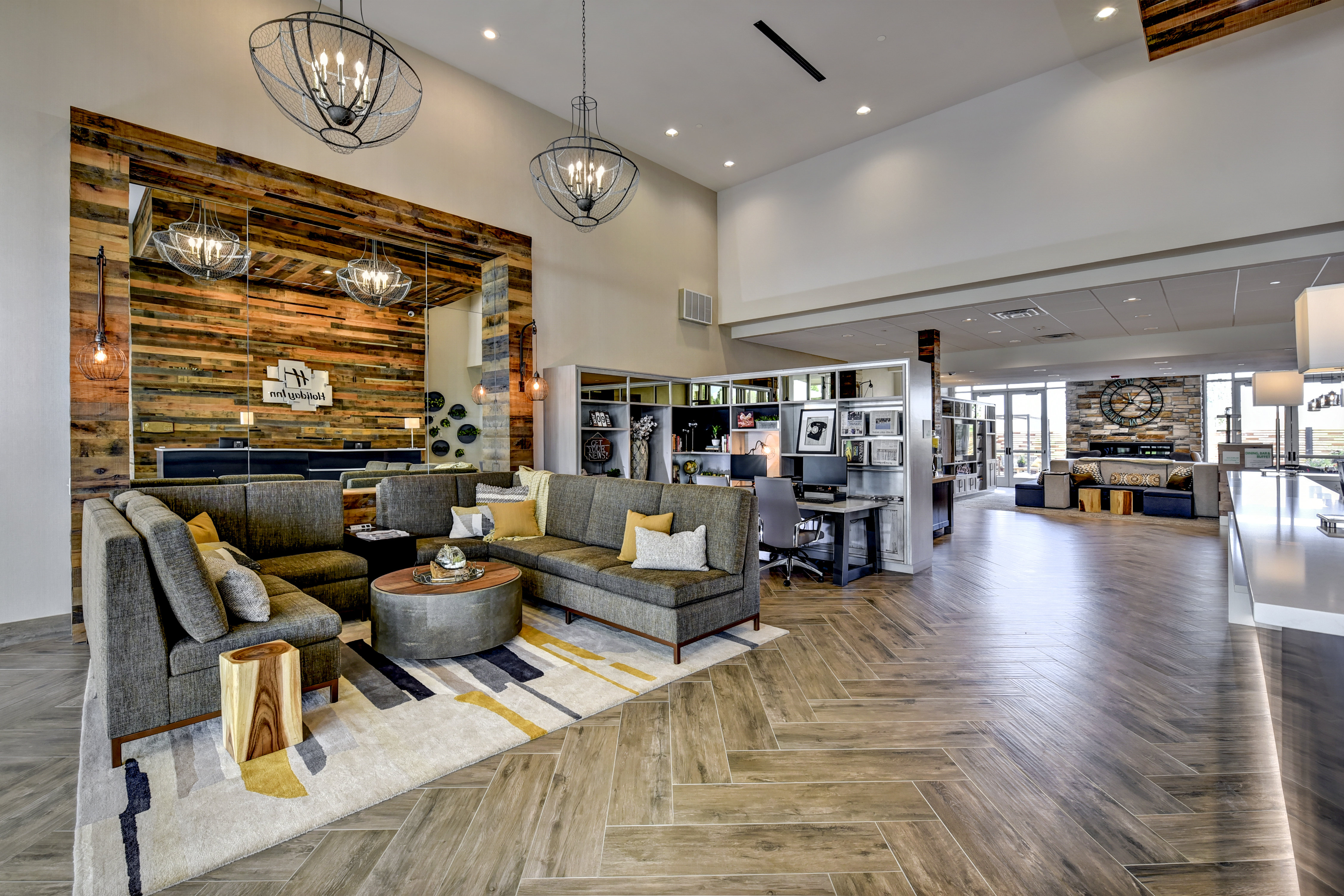 holiday inn nampa by ihg