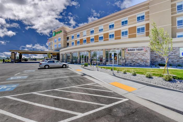 holiday inn nampa by ihg