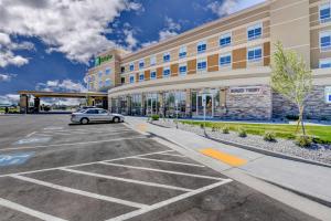 holiday inn nampa by ihg