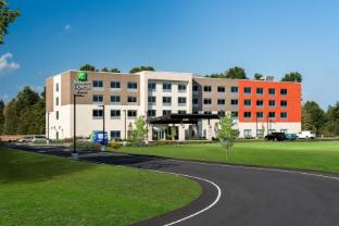 holiday inn express queensbury lake george area by ihg