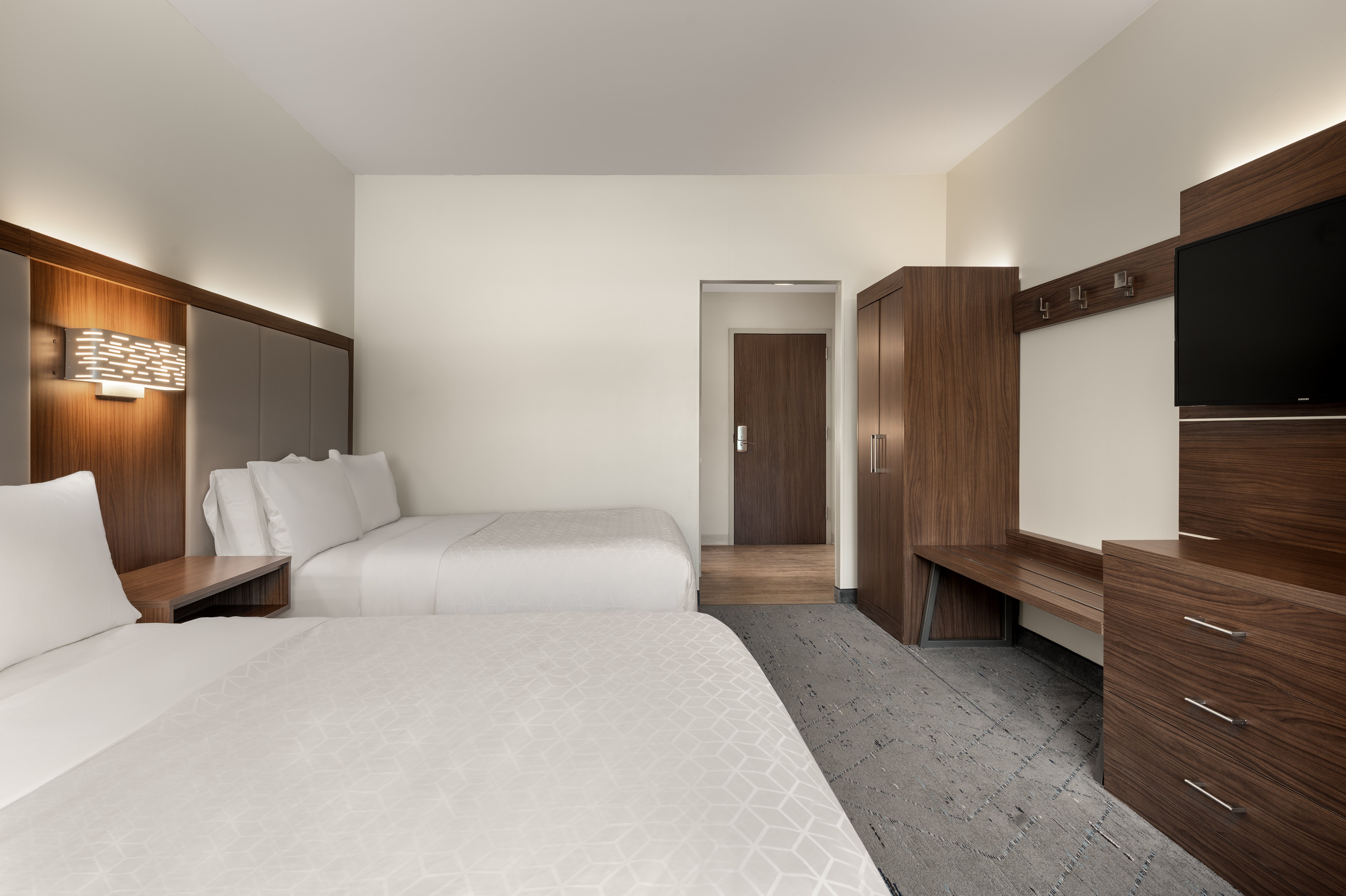 holiday inn express queensbury lake george area by ihg