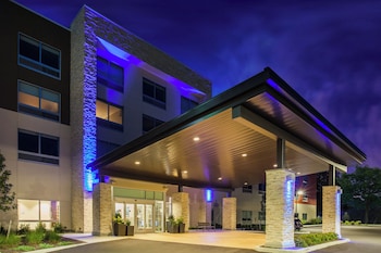 Holiday Inn Express Queensbury - Lake George Area By Ihg,Lake George>>Glens Falls,3 star