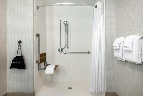 holiday inn express queensbury lake george area by ihg