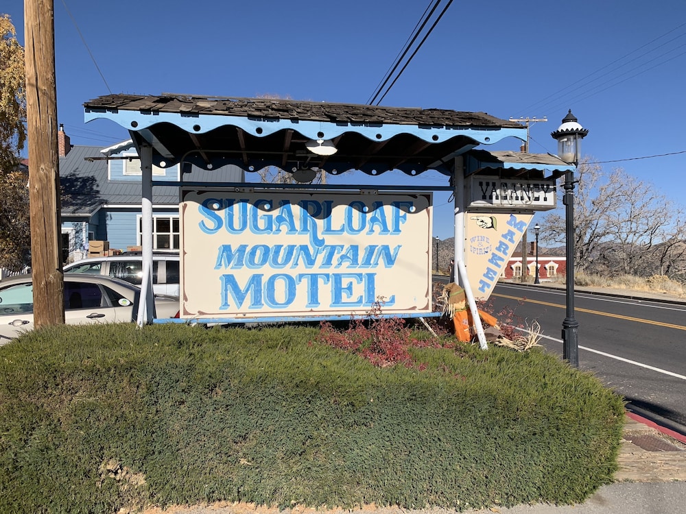 sugarloaf mountain motel