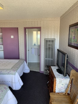 sugarloaf mountain motel