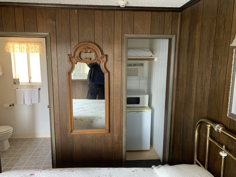 sugarloaf mountain motel