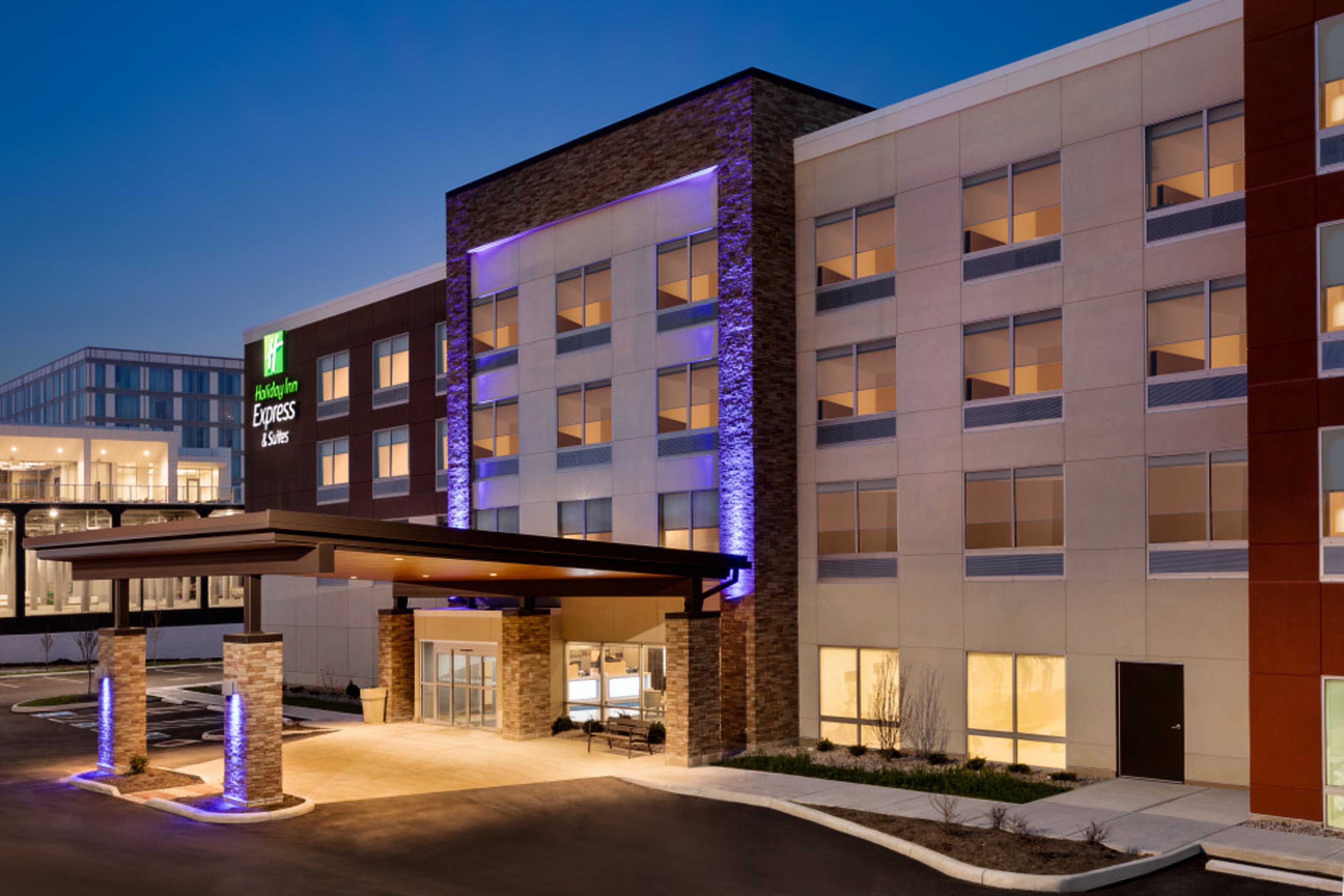 holiday inn express and suites cincinnati ne red bank road