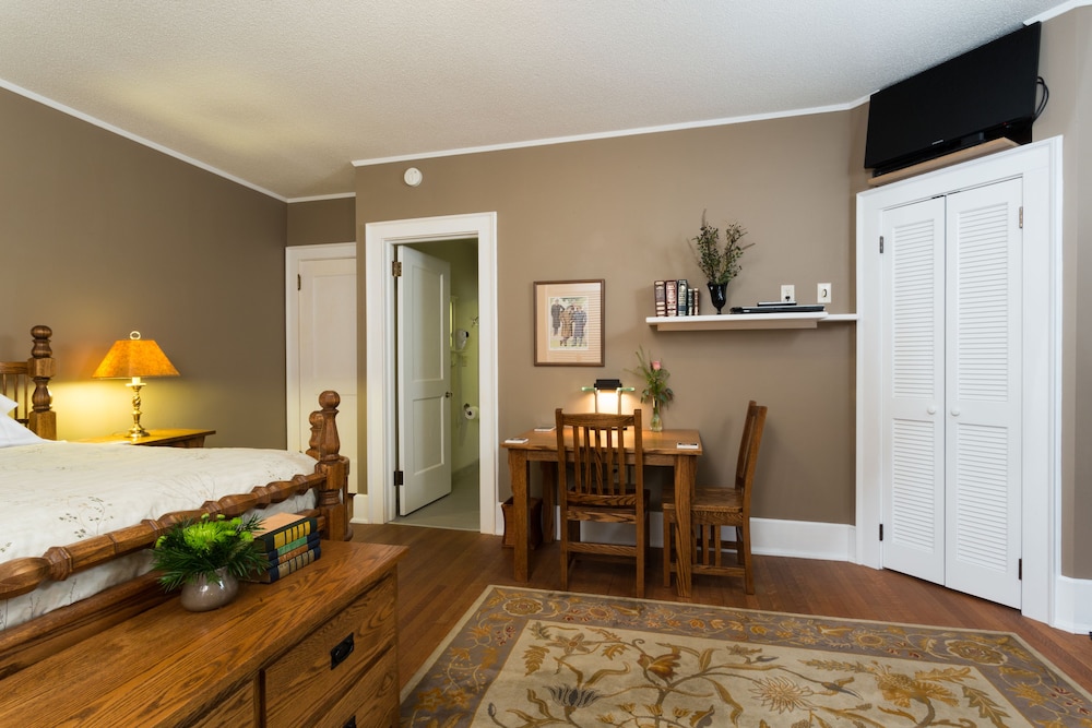 Stewart Inn,Marathon County>>Marathon,4 star