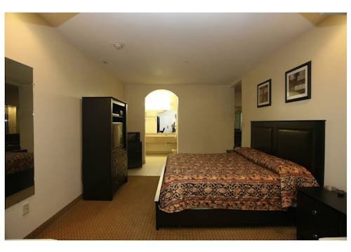 redwood suites