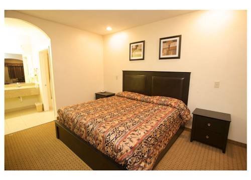 redwood suites