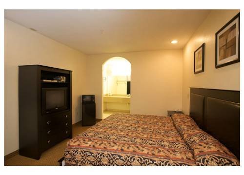 redwood suites