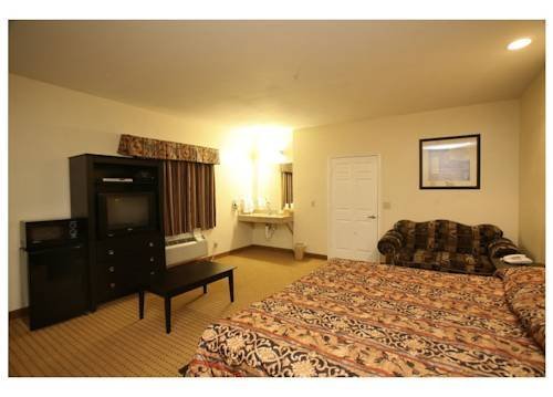 redwood suites