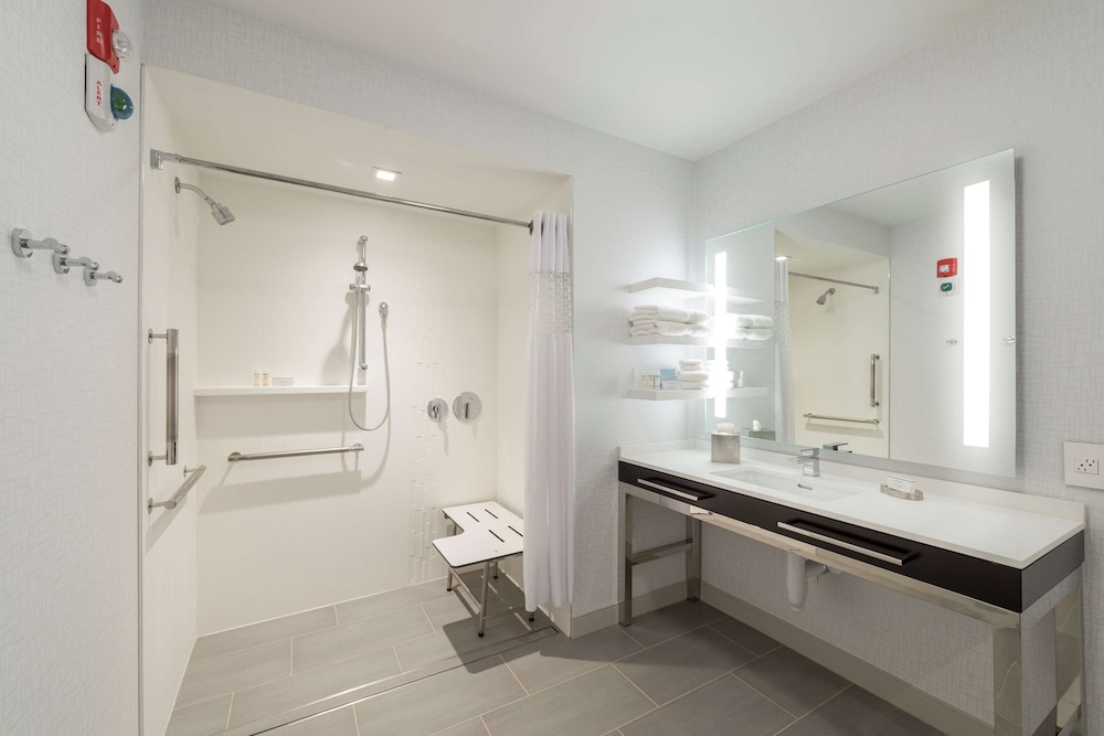 hampton inn and suites bridgewater