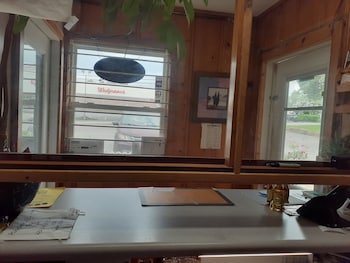 Scenic River Inn Wartburg Hwy 27,Kingston>>Harriman,3 star