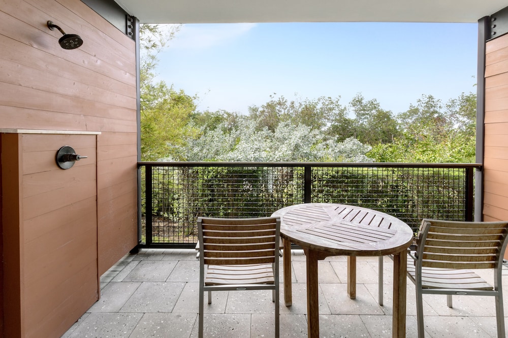 the perry hotel and marina key west