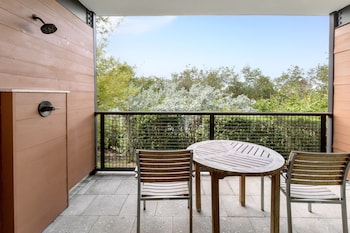 the perry hotel and marina key west