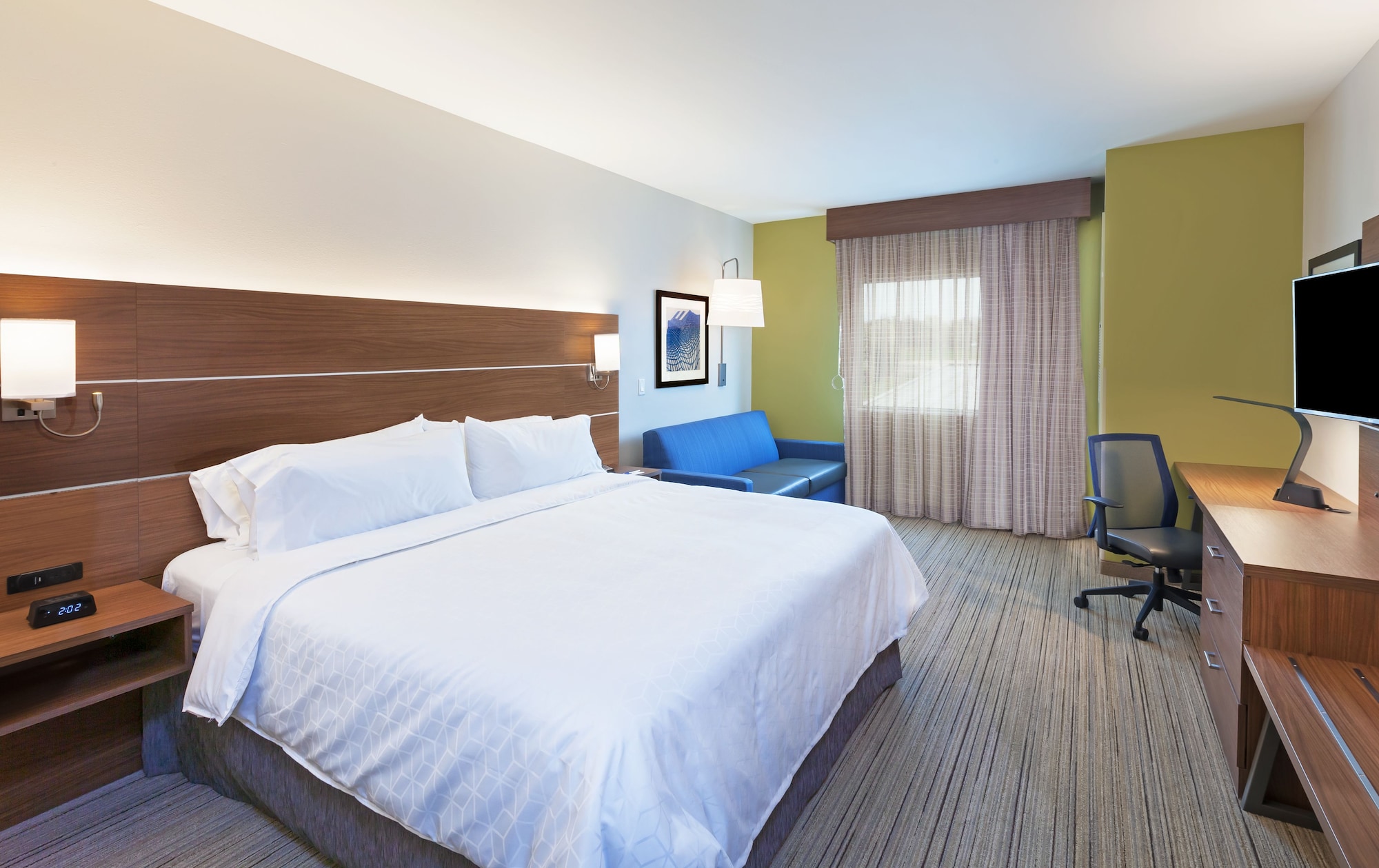 holiday inn exp and sts lenexa overland park area
