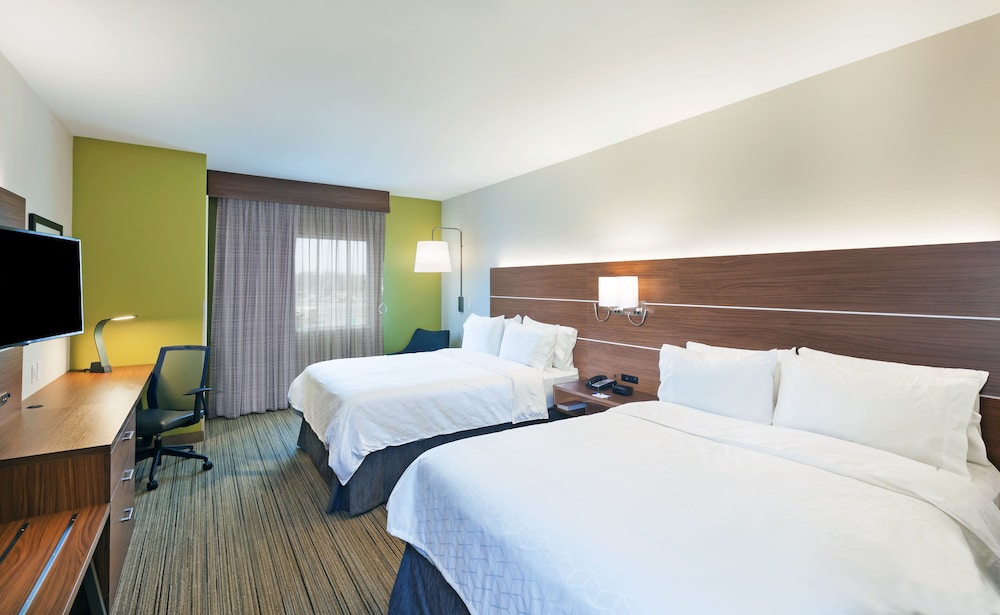 holiday inn exp and sts lenexa overland park area