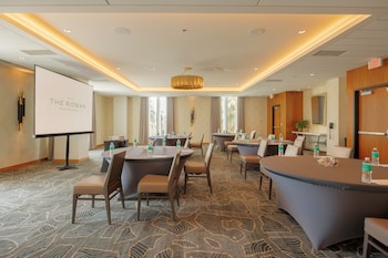 kimpton rowan palm springs hotel by ihg