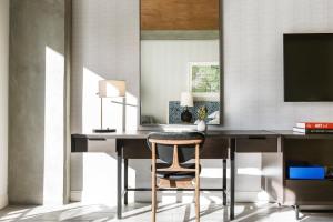 kimpton rowan palm springs hotel by ihg