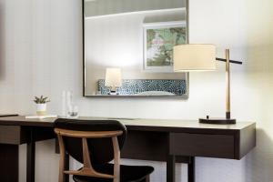 kimpton rowan palm springs hotel by ihg
