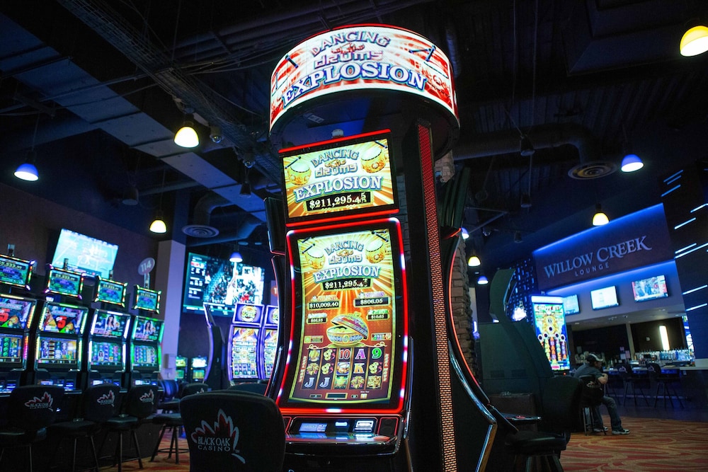 the hotel at black oak casino resort