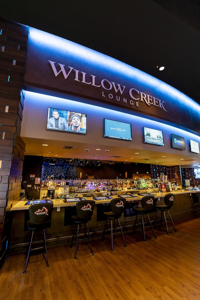 the hotel at black oak casino resort