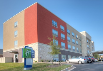holiday inn express and suites fort mill by ihg