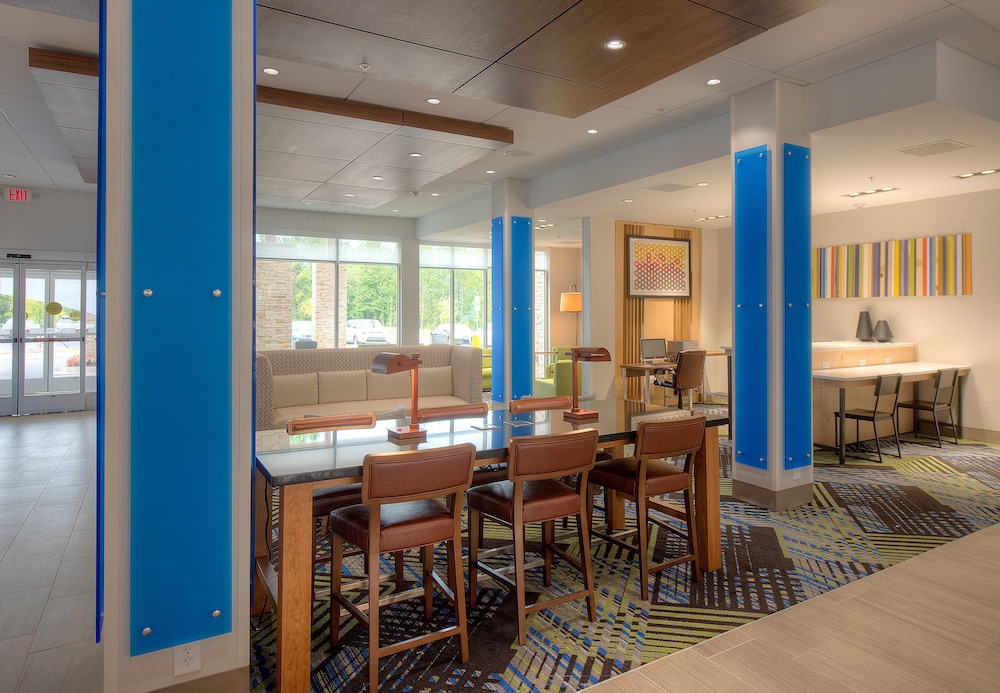 holiday inn express and suites fort mill by ihg