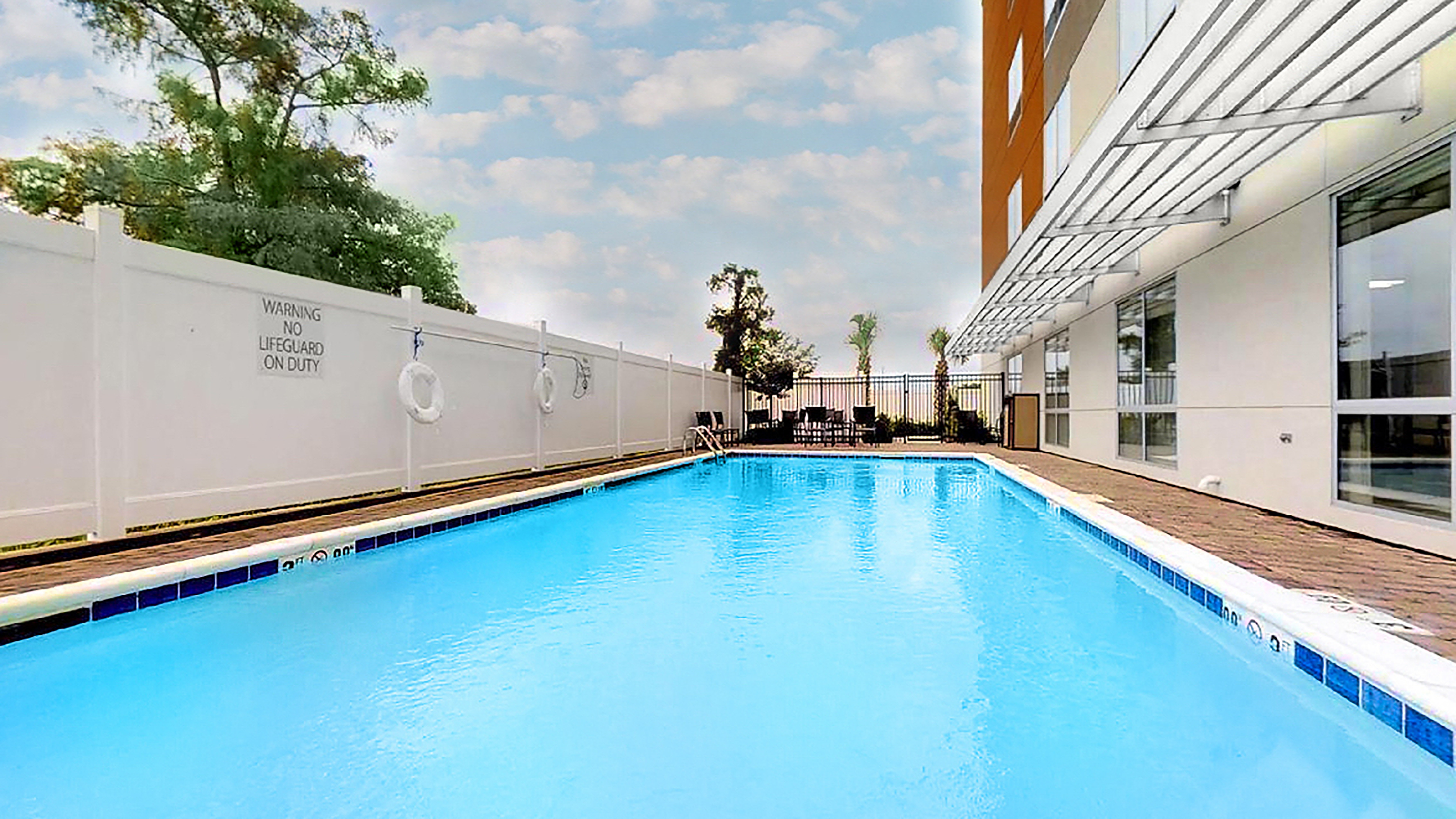 holiday inn express and suites chalmette n orleans