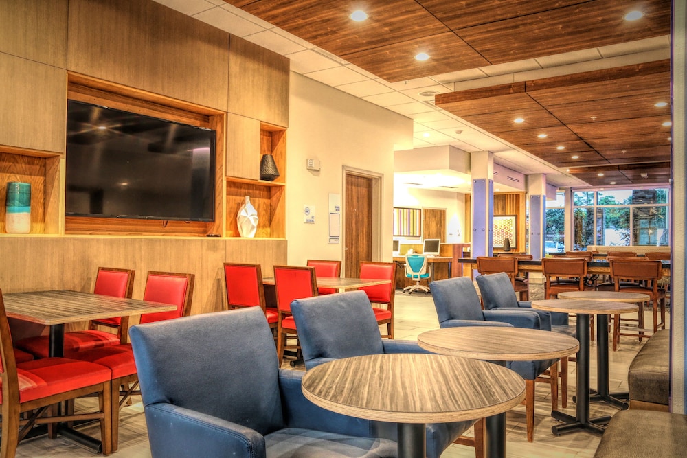 Holiday Inn Express And Suites Chalmette - N Orleans,Chalmette>>Arabi,3 star