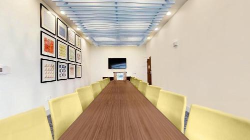 holiday inn express and suites chalmette n orleans