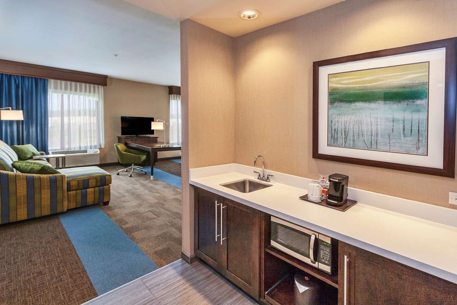 hampton inn and suites duluth north mall area