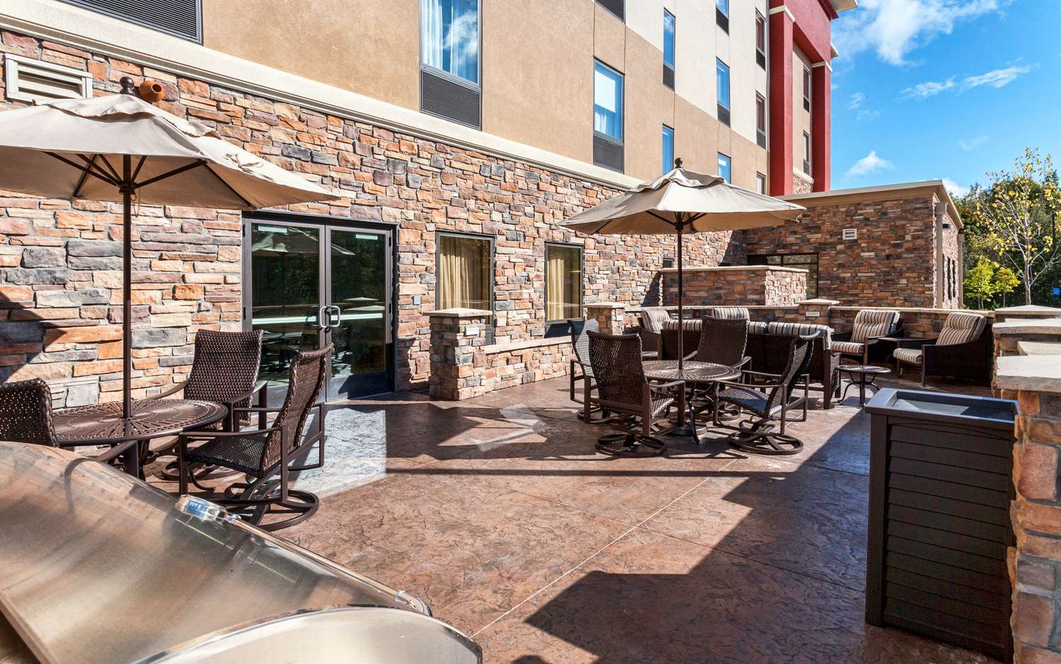 hampton inn and suites duluth north mall area