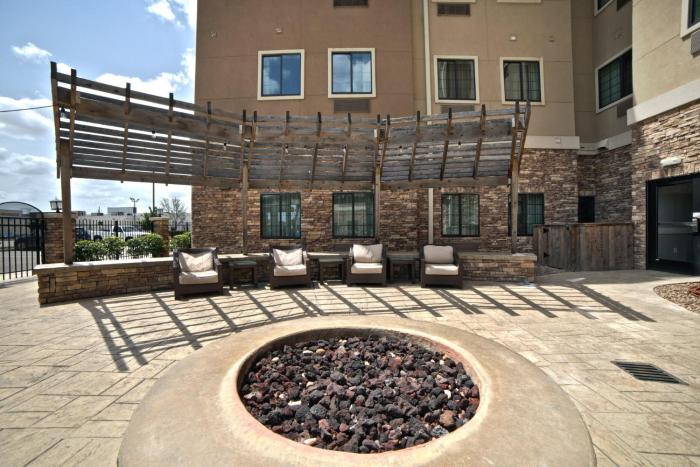 staybridge suites houston humble beltway 8 e by ihg