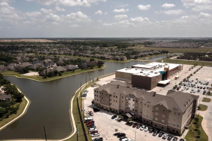 staybridge suites houston humble beltway 8 e by ihg
