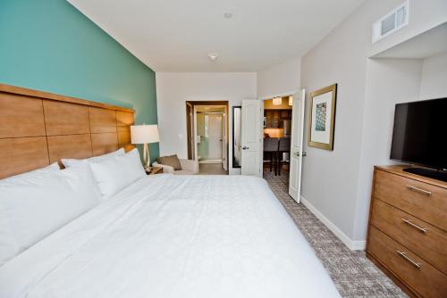 staybridge suites houston humble beltway 8 e by ihg