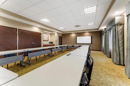 staybridge suites pittsburgh cranberry township by ihg