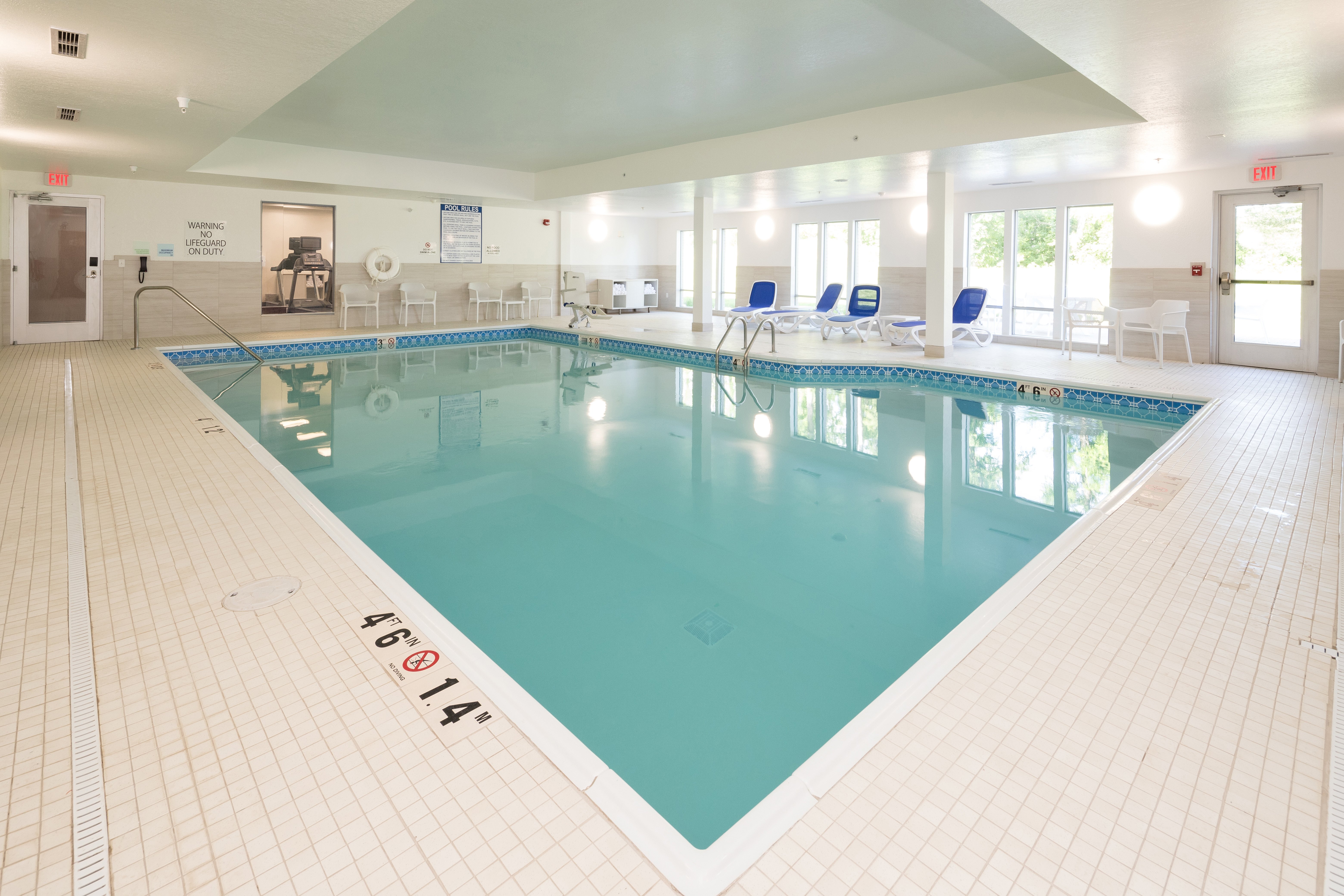 holiday inn express and suites portage by ihg