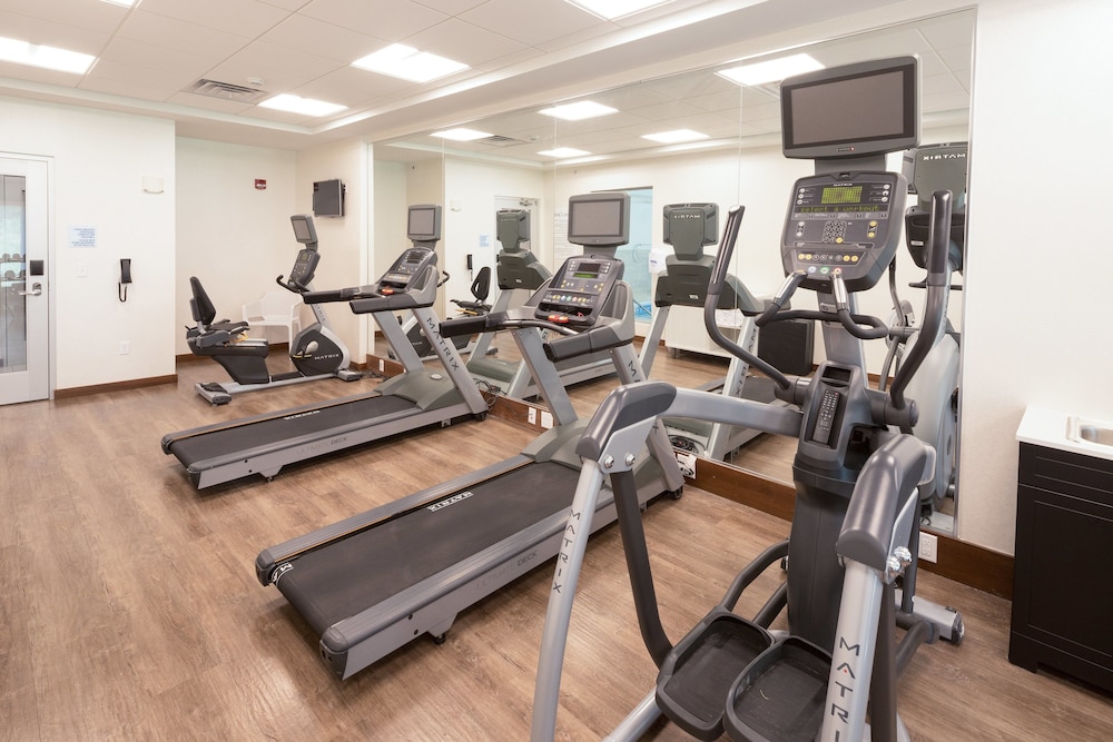 holiday inn express and suites portage by ihg